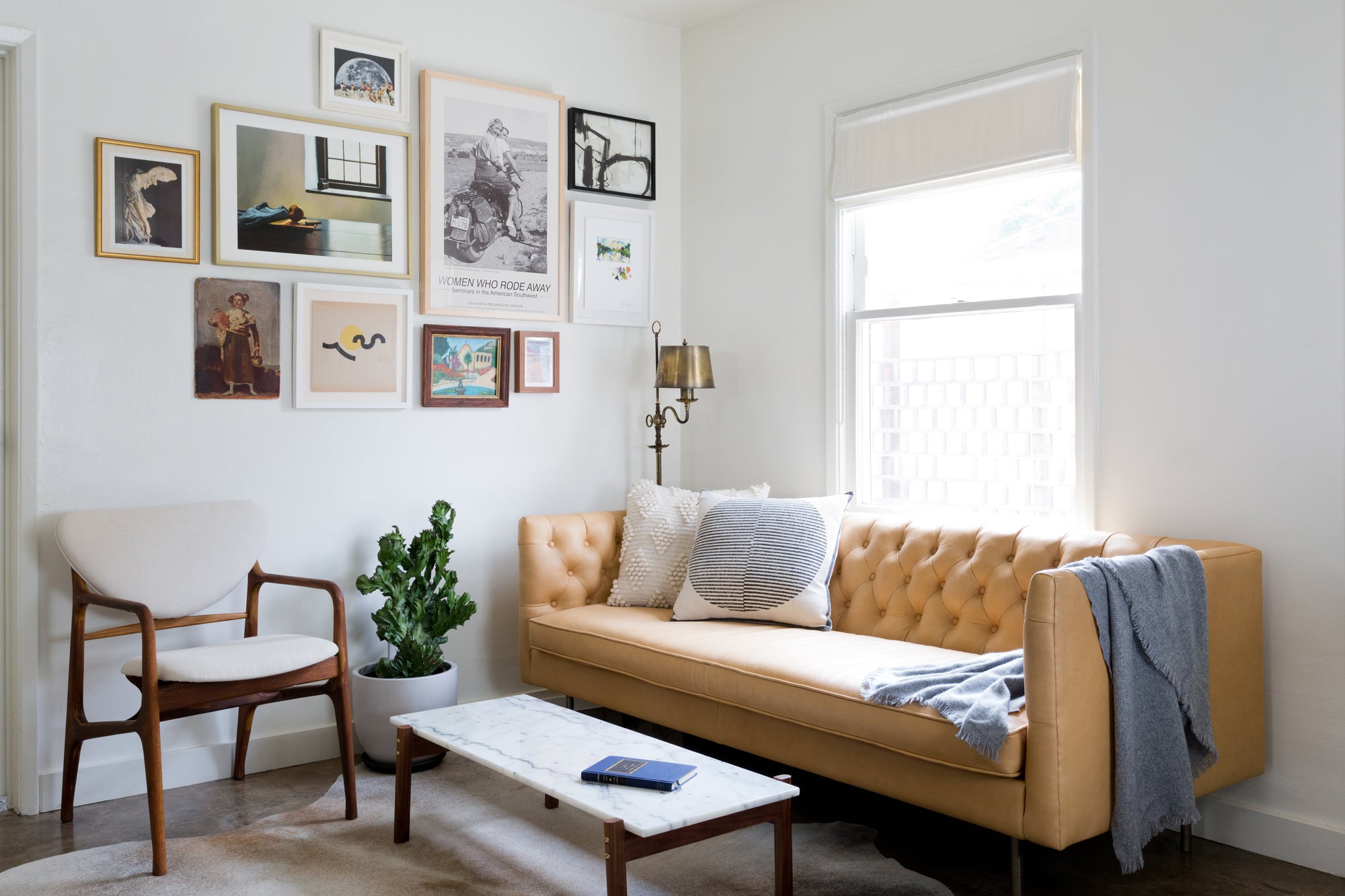 Homepolish included our Hangstyle in Rebecca Prusinowski's new home make over!